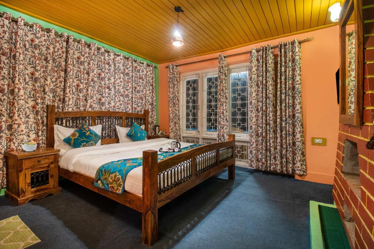 Hotel Little Silver Pahalgām Extérieur photo